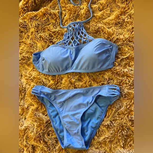 Like new cobalt blue bikini - Picture 2 of 6